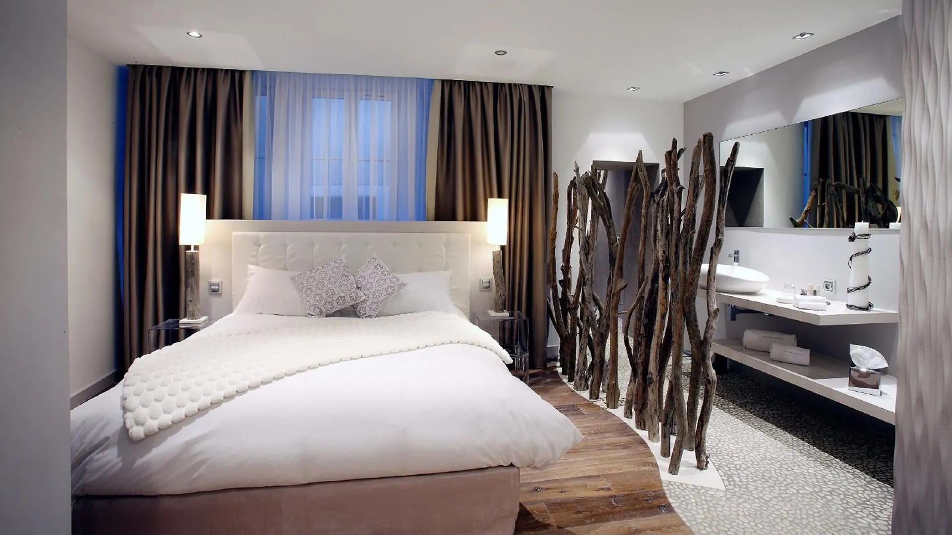 Petit Hôtel Confidentiel Chambéry