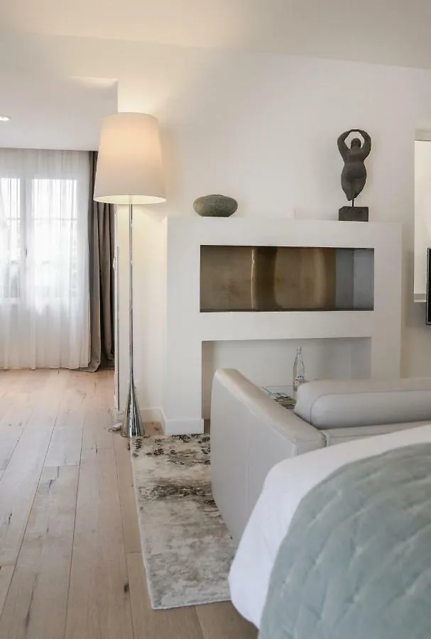 Petit Hotel Confidentiel Chambéry